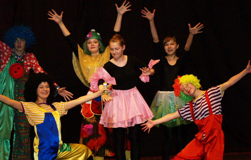В Оренбуржье стартовал театральный фестиваль детских домов «Маяк»